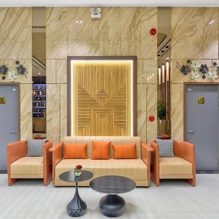Maris Hotel На Транг Екстериор снимка