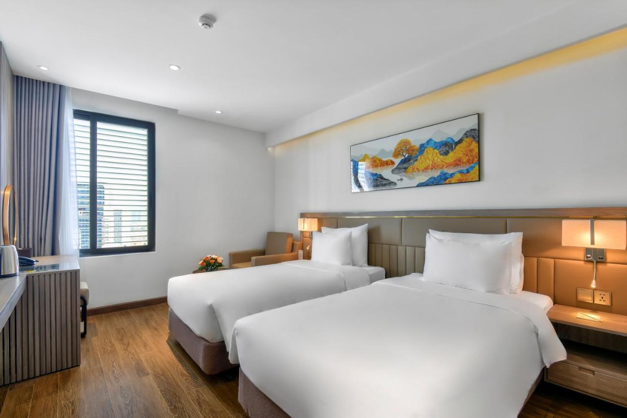 Maris Hotel На Транг Екстериор снимка