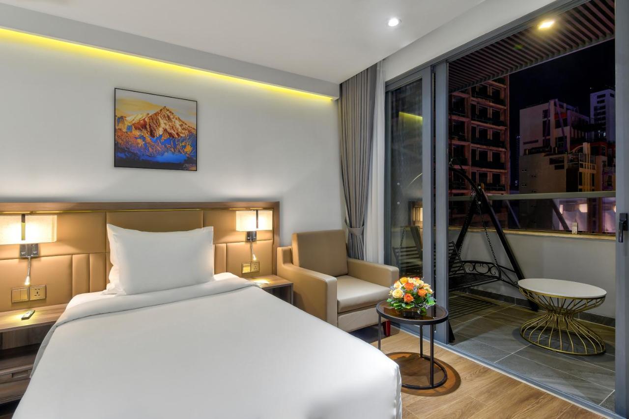 Maris Hotel На Транг Екстериор снимка