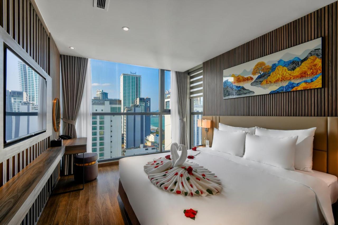 Maris Hotel На Транг Екстериор снимка