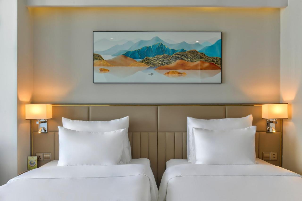Maris Hotel На Транг Екстериор снимка