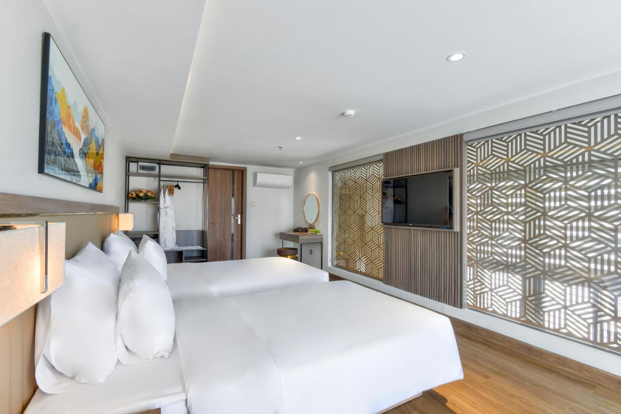 Maris Hotel На Транг Екстериор снимка